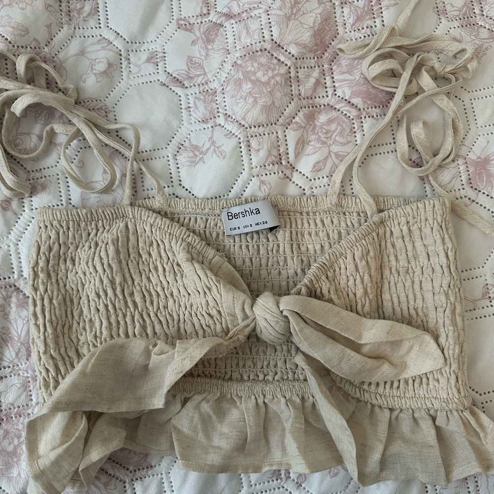 Bershka Crop Top